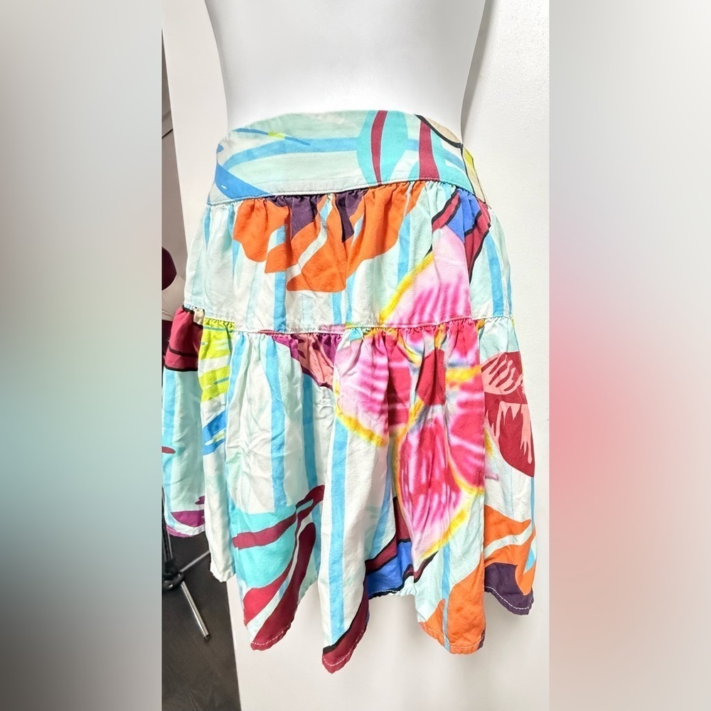 Vibrant Floral Mini Skirt - Picture 2 of 8